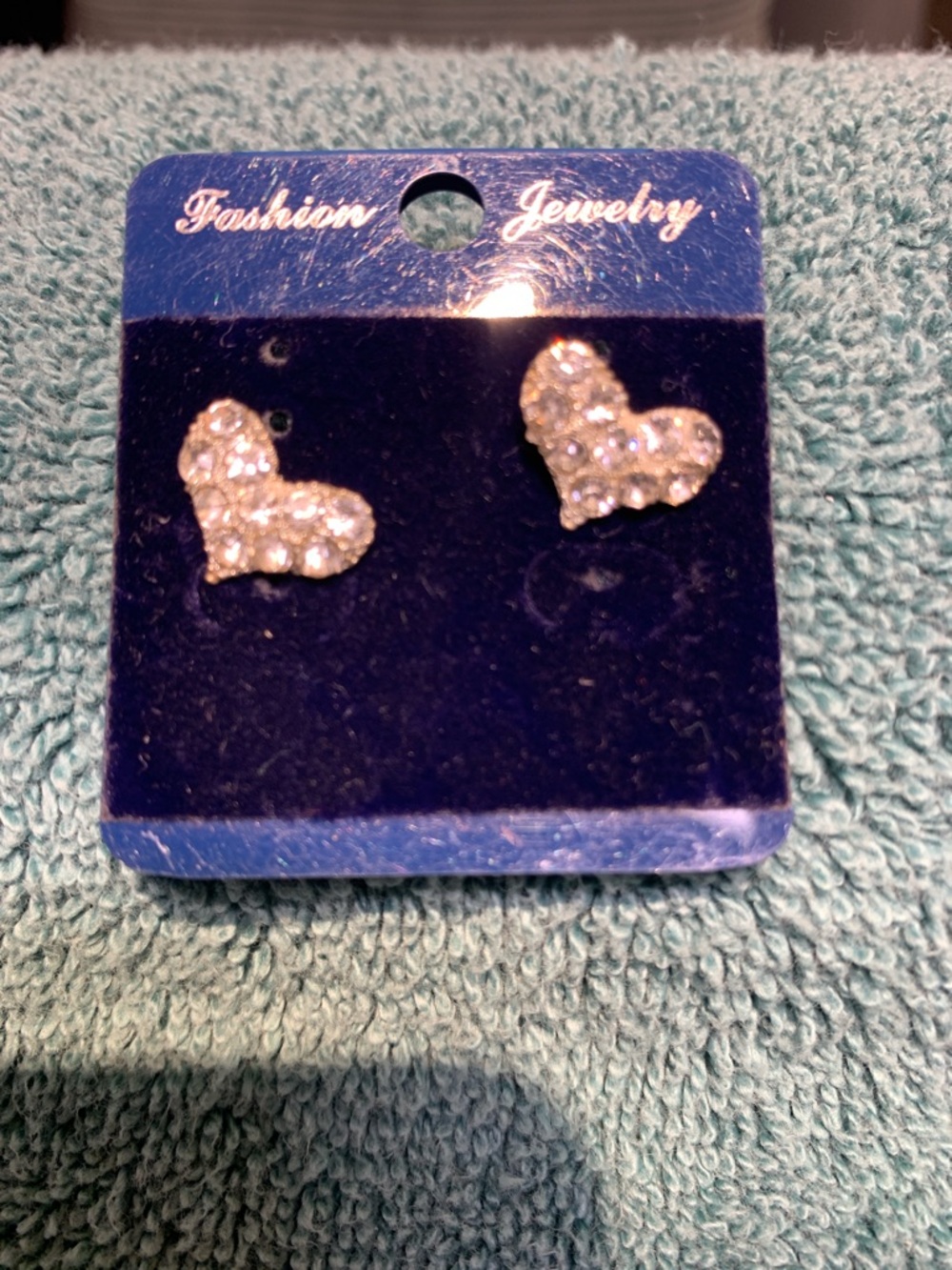 Fashion Jewelry Sparkling Silver Heart Crystal Stud Earrings